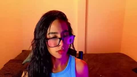 damian_n_lissa online show from May 4, 11:11 pm