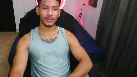 instagram damiannreed. online show from April 30, 3:22 am