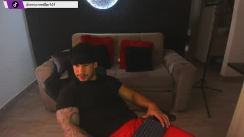INSTAGRAM  DAMMIANMILLEROFICIAL online show from June 23, 3:18 pm