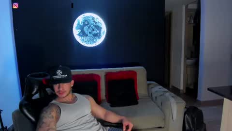 INSTAGRAM  DAMMIANMILLEROFICIAL online show from June 27, 3:01 am