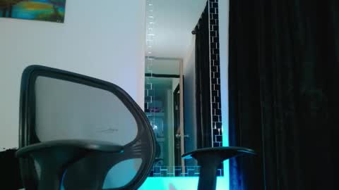 Damon online show from March 16, 4:26 am