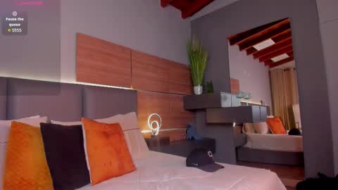 D A M O N online show from December 1, 10:24 am