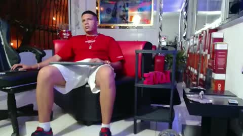 damyan_2003 online show from October 20, 1:54 am