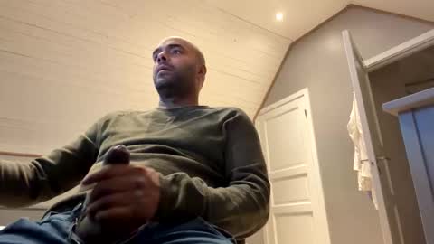 dan_the_man43 online show from November 23, 6:39 pm