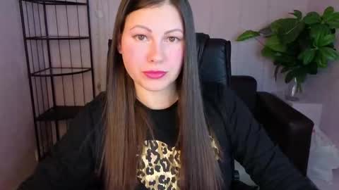 Dana Dom online show from March 18, 4:40 am