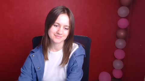 Dana online show from March 8, 3:02 pm