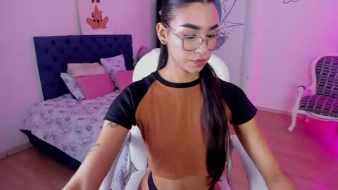 dana_paula online show from April 29, 11:37 am