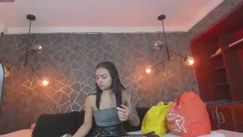    online show from June 29, 9:58 pm