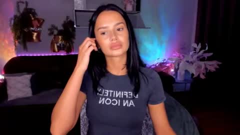 DanaMiers online show from July 19, 5:32 am