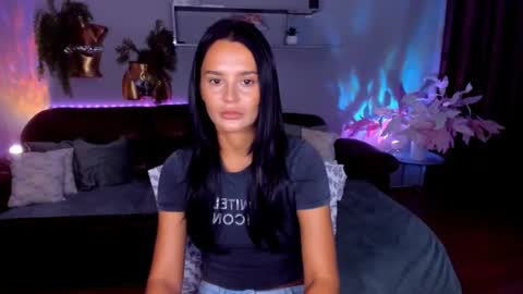 DanaMiers online show from July 14, 3:33 am