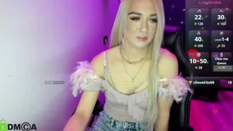dances_queen online show from May 2, 7:25 am