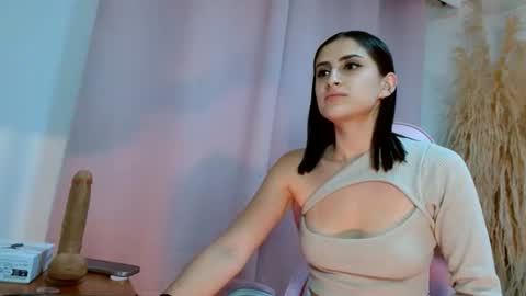 Danella Houston online show from July 4, 7:06 pm