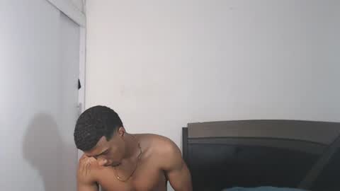 dani_brown19 online show from July 29, 2:11 am