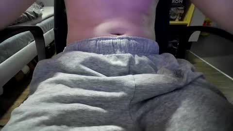 dani_hugecock online show from July 17, 11:39 pm