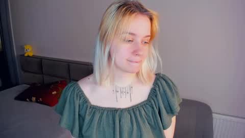 Carnelia online show from March 17, 6:07 am