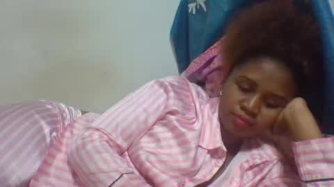 danie80704 online show from March 13, 6:44 pm