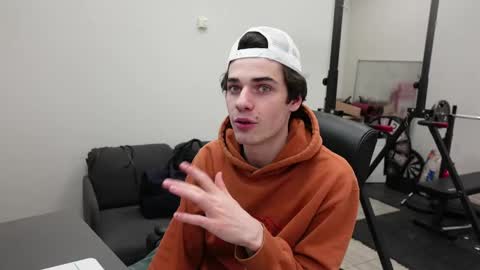 DANIEL SHAWN online show from February 1, 8:17 pm