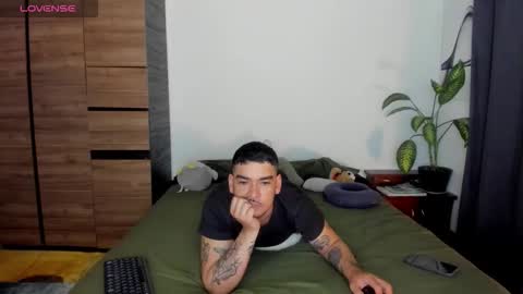 Dani  online show from November 24, 8:07 pm