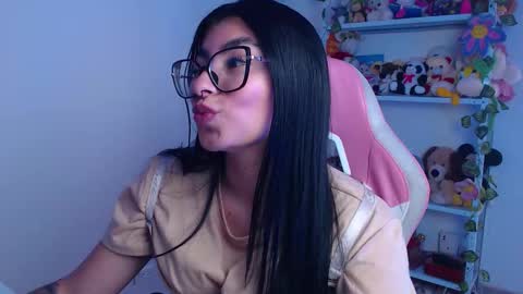 DANIELA online show from December 19, 4:24 pm