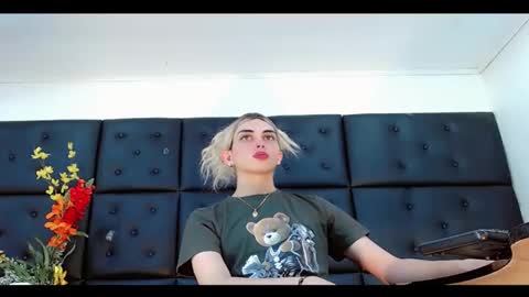 daniela_pink_ online show from February 26, 11:19 pm