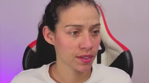 daniela_rivasthl online show from July 26, 6:55 am