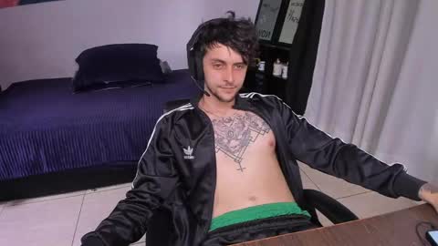 Daniele Bunny online show from April 25, 7:00 pm