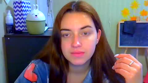Snapshot of daniella_brunnette_ chatting on October 24, 8:26 am Daniella online show from October 24, 8:26 am