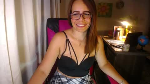 Angie online show from June 26, 9:53 pm