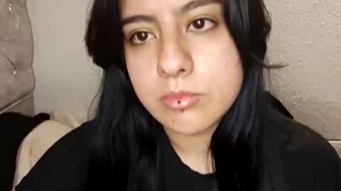 danielleeegomez online show from February 14, 10:04 pm