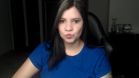 daniellerain online show from February 11, 10:19 am