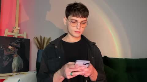 danieltuckerr online show from February 13, 5:05 pm