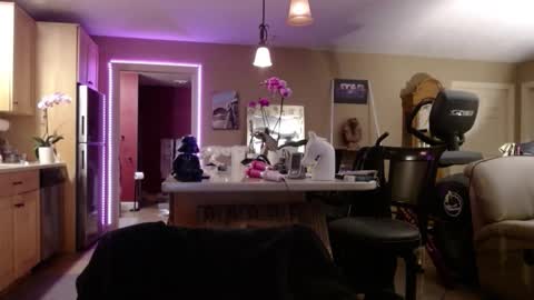 DanikaWhite69 online show from December 5, 12:47 pm