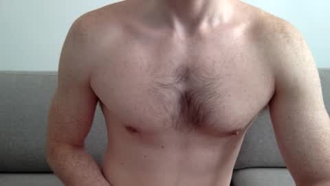 Snapshot of danishguysdicks chatting on February 14, 10:38 am Buzzy online show from February 14, 10:38 am