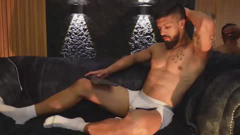 Dann saenz online show from October 23, 11:38 pm