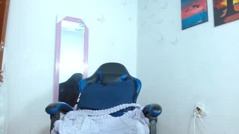 danna 888 online show from June 19, 10:49 pm