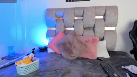 Danna online show from January 22, 3:29 pm