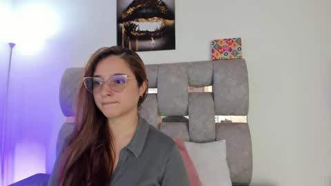 Danna online show from January 7, 2:41 pm