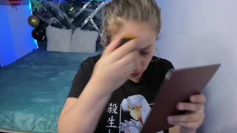 Snapshot of danna_martinezz chatting on October 22, 12:03 am Danna martinezz online show from October 22, 12:03 am