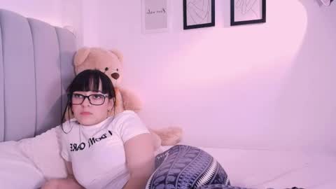 Insta DannaBlueX  online show from May 23, 7:54 pm