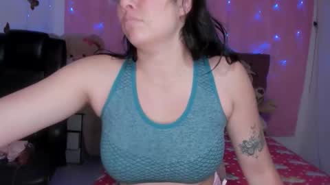 Danna Sofia jeins online show from January 15, 2:59 pm