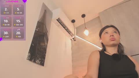 Danna online show from June 10, 7:57 pm