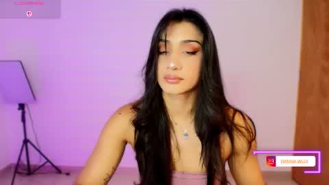 Danna Wells online show from August 4, 1:01 am