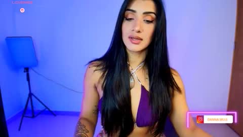 Danna Wells online show from June 11, 2:53 am