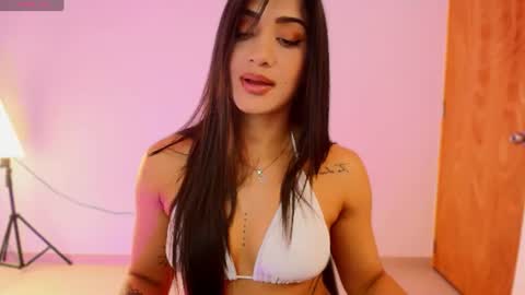 Danna Wells online show from July 6, 11:06 pm