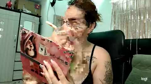 dannisexgirl online show from April 9, 7:58 am