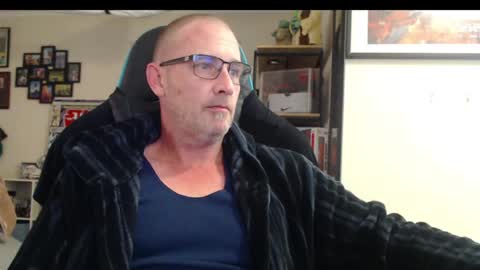 dannozdirekt online show from May 22, 1:45 am