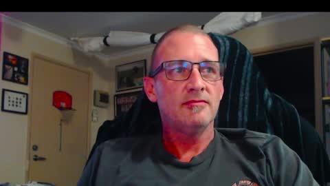 dannozdirekt online show from May 11, 5:43 pm
