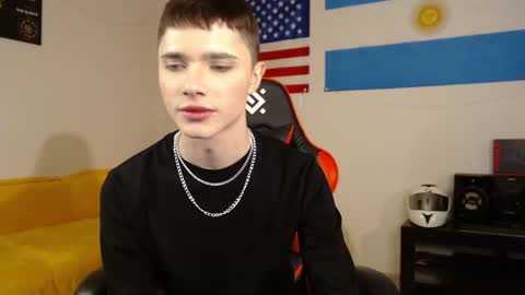Danny online show from November 7, 1:13 pm