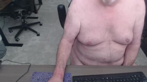 Danny bear online show from September 13, 8:22 pm