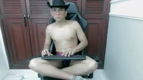 dannyt_hot online show from November 20, 11:57 pm